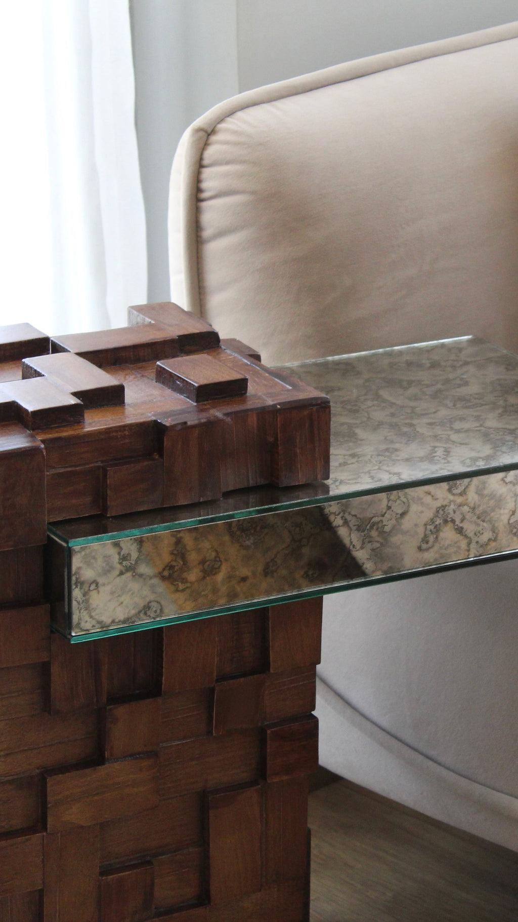 JUMBL’D C-SIDE TABLE