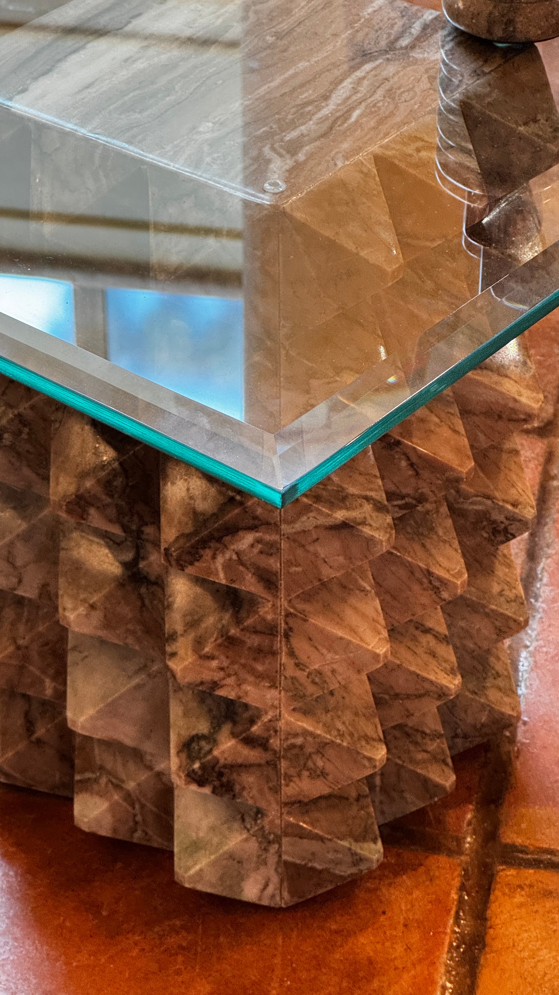 CARV’D SIDE TABLE