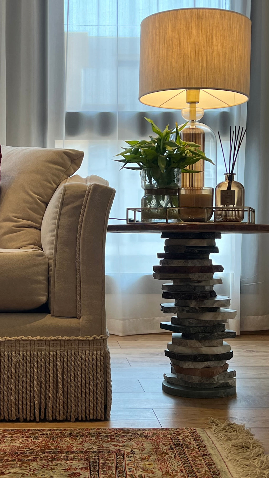 STAQ’D SIDE TABLE