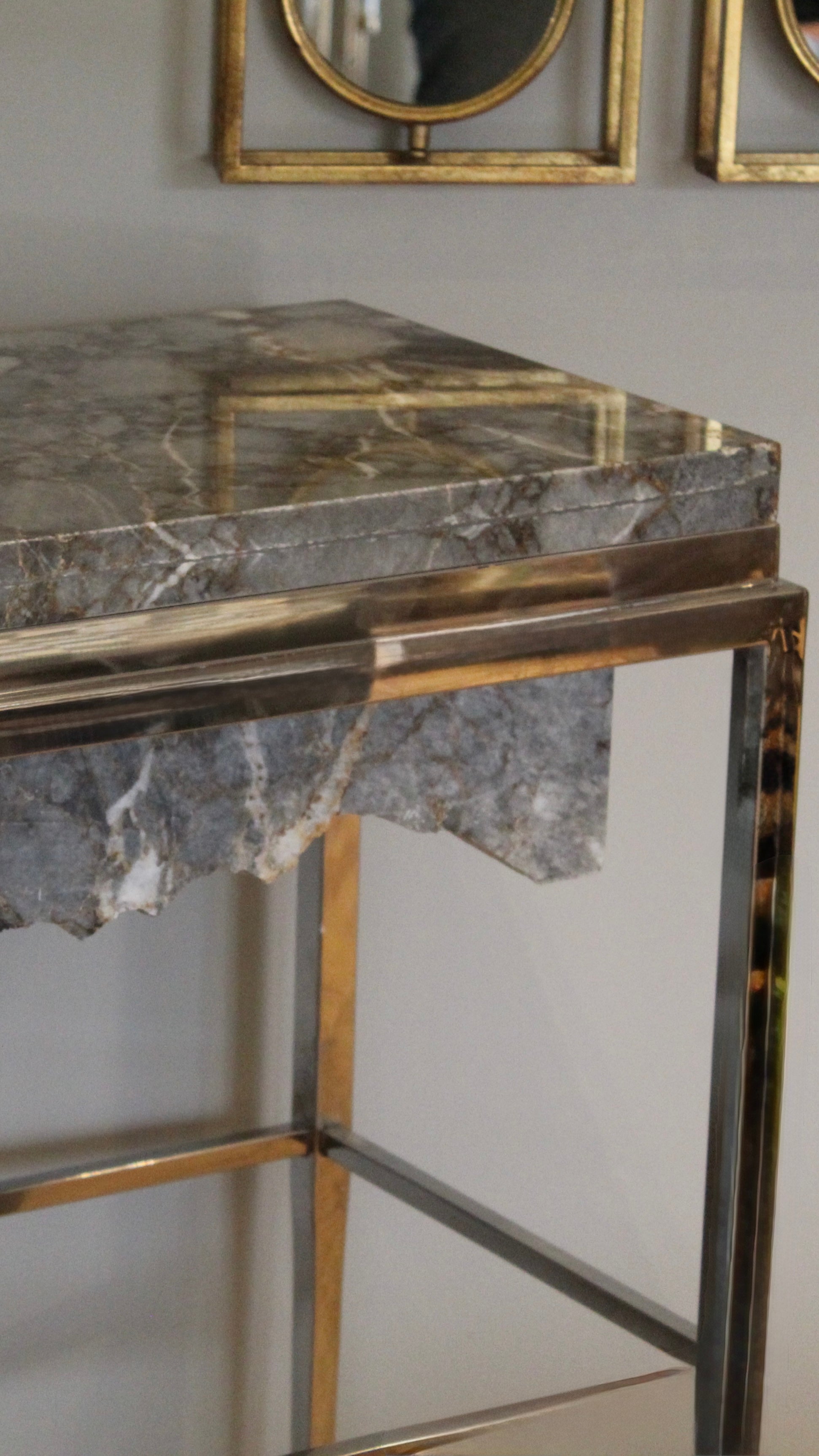 UNDERCUT CONSOLE TABLE