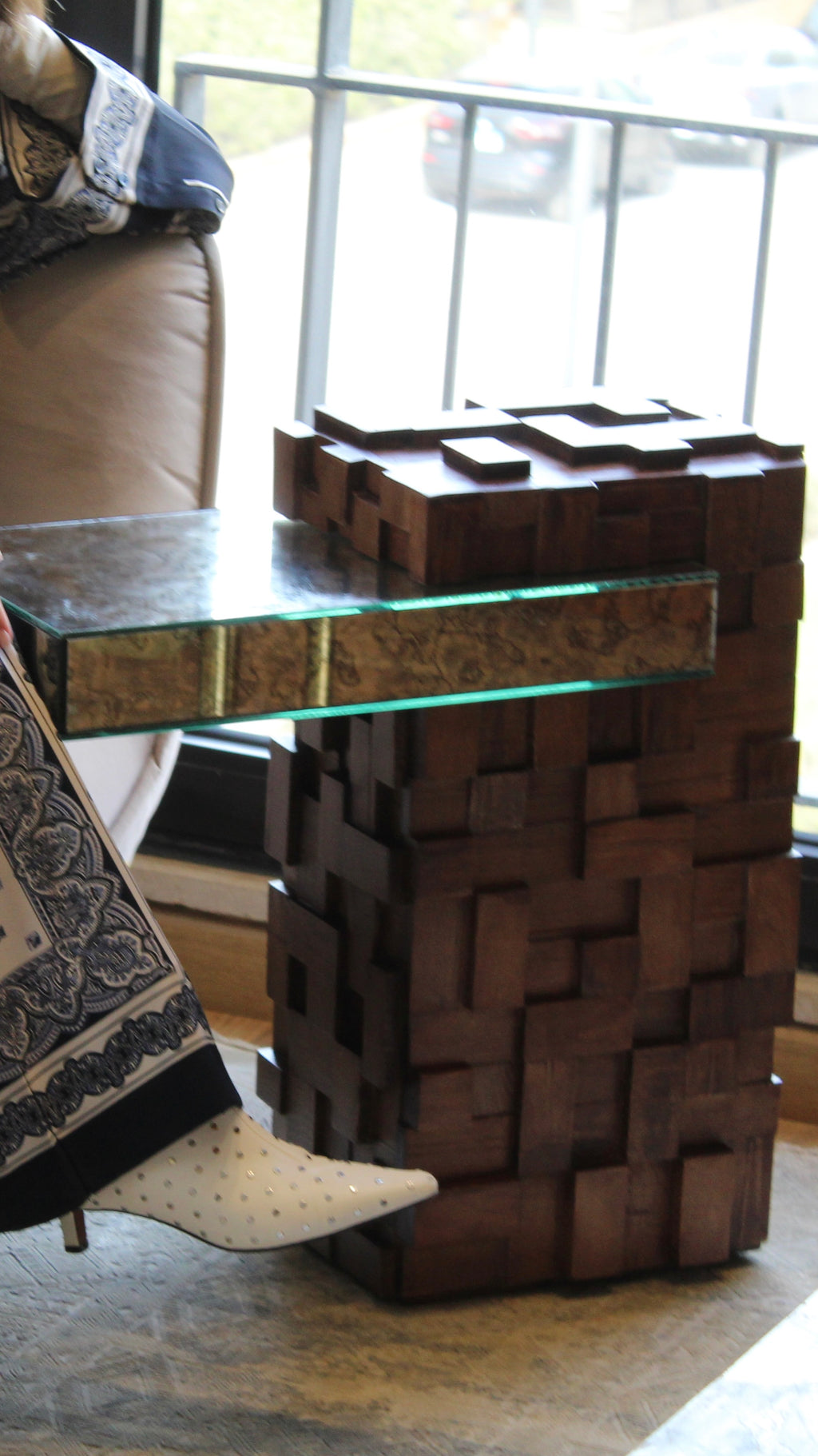 JUMBL’D C-SIDE TABLE